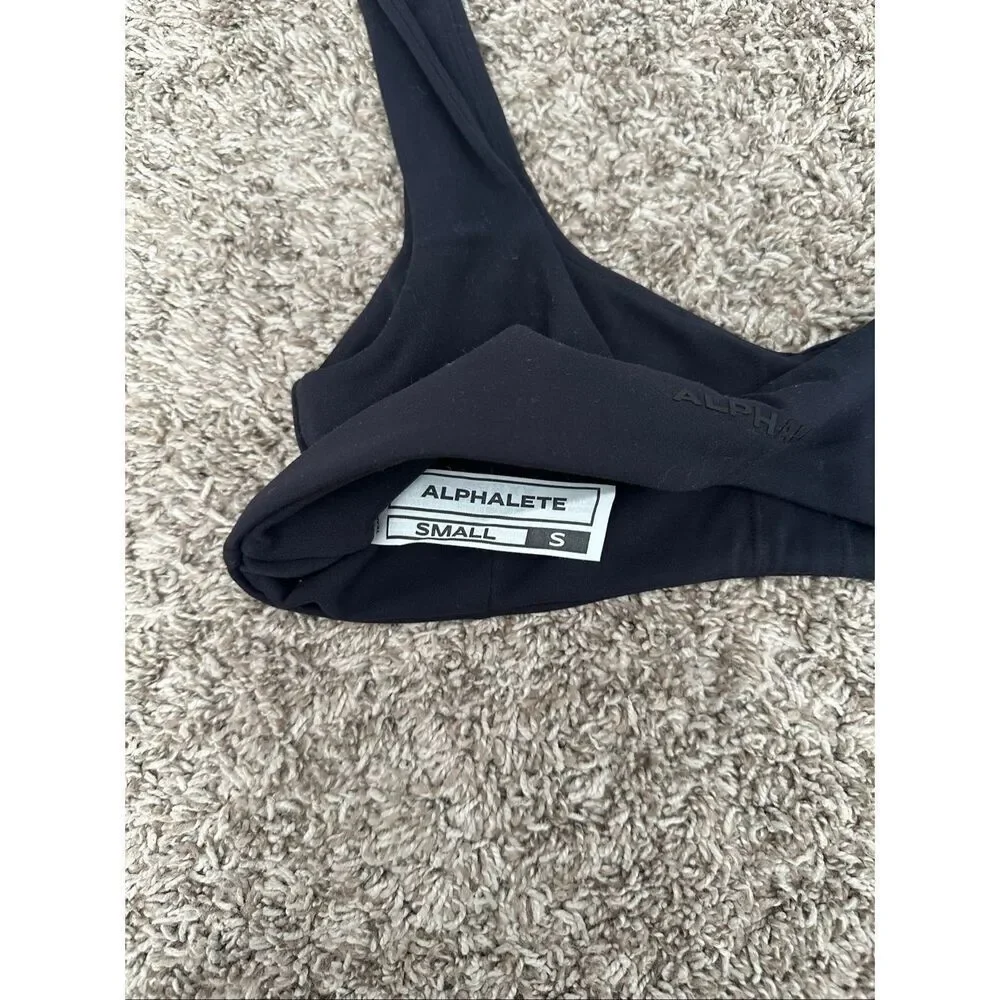 Alphalete Olivia Sculpt Bra Black Minimal Square Neck Bra Gym Workout Lifting S